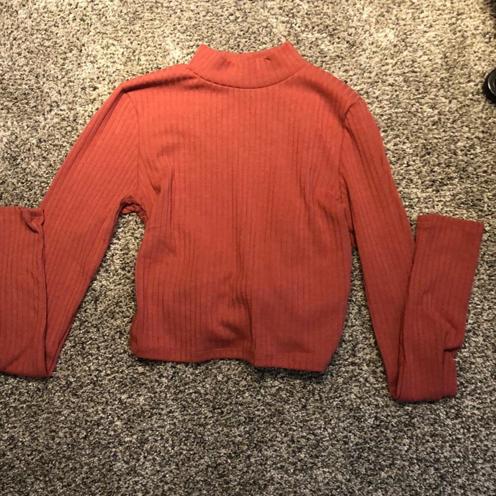 Open Back Crop Long Sleeve